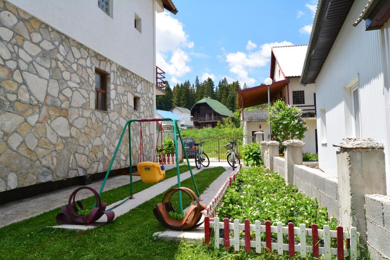 Mm Apartments Žabljak Exterior foto